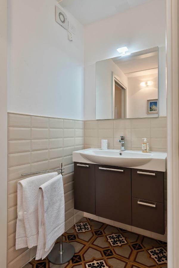 Apartments To Art تورينو المظهر الخارجي الصورة